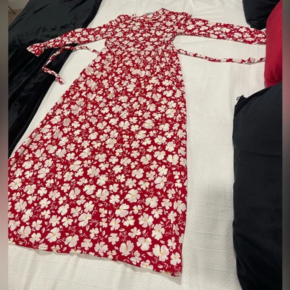 New Red flower pattern modest maxi dress - Picture 2 of 11